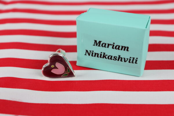 ბეჭედი გული - იასამნისფერი Mariam Ninikashvili jewerly