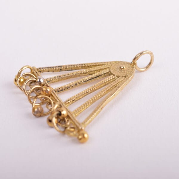 გულსაკიდი, წითელი შუქურა (რვა ზარაკით) - "ლეგენდა"