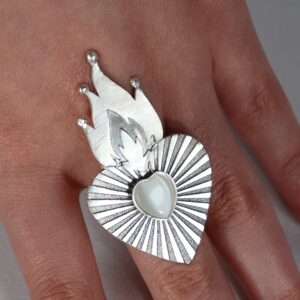 ბეჭედი, ცეცხლოვანი გული, თეთრი - "TM enamel Art"