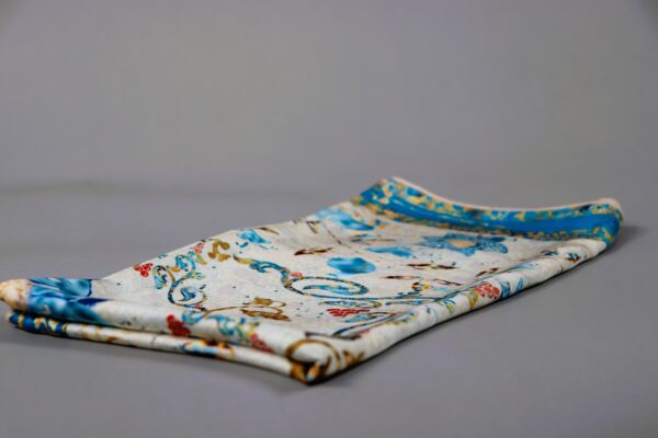 აბრეშუმის შარფი   "Tamari's Scarves"