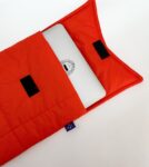 ლეპტოპის ჩასადები, წითელი - "A giant pocket"