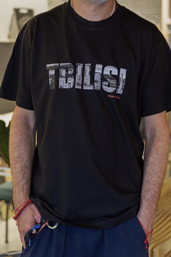 მაისური TBILISI, შავი - "TEE society"