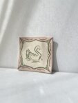 სამკაულის თეფში "Swan" - "Pilani Ceramics"