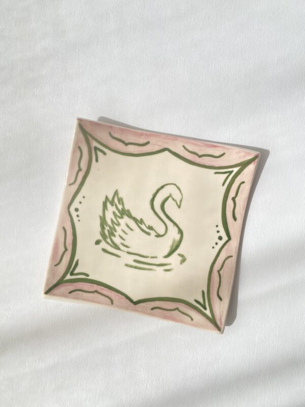 სამკაულის თეფში "Swan" - "Pilani Ceramics"