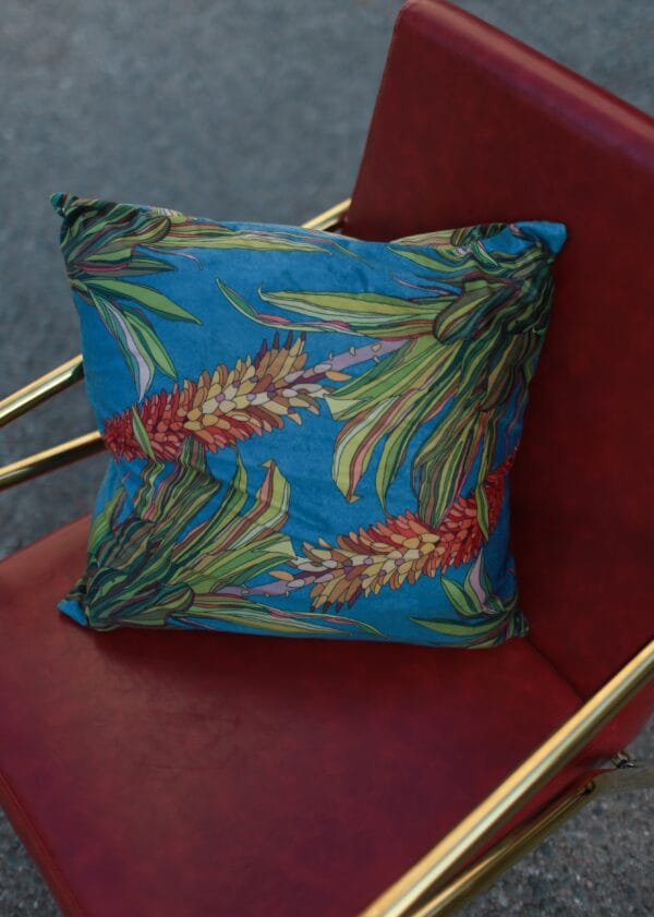 ბალიში მაია სუმბაძის პრინტით - "ლანდი"