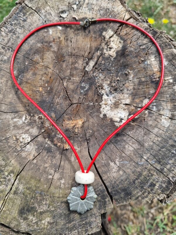 ყელსაბამი - "Bazaar Echoes"