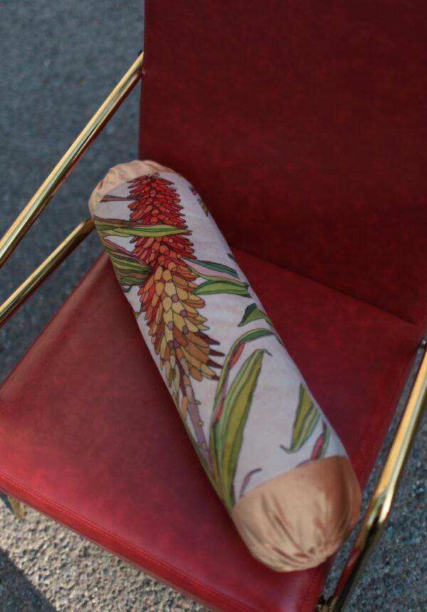 ბალიში მაია სუმბაძის პრინტით - "ლანდი"