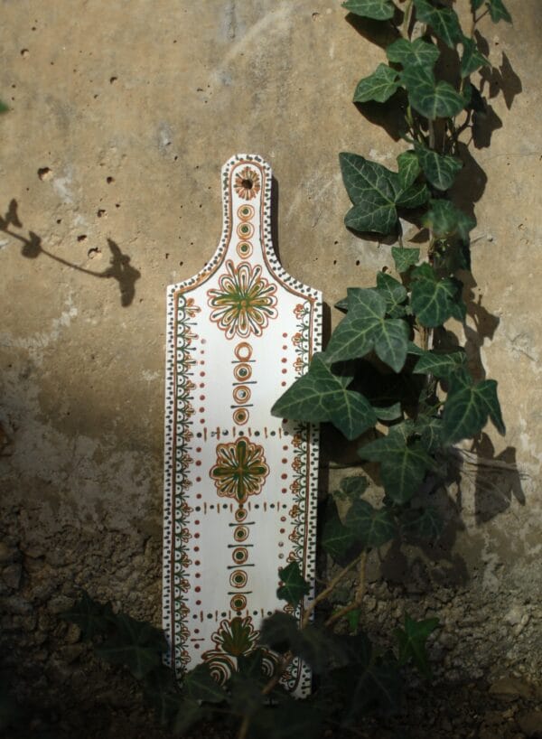 ხის დეკორატიული თეთრი დაფა - "დაბდი"