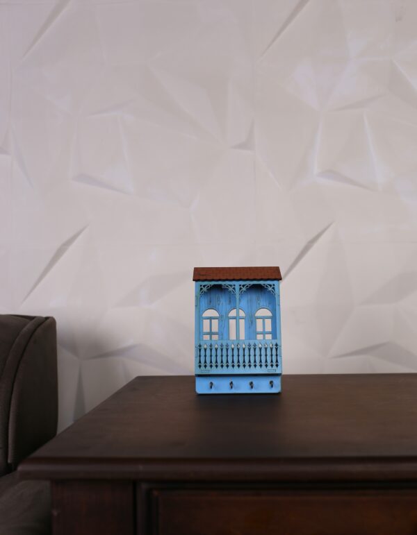 სანათი, "აივანი ძველი თბილისიდან" - "ლამპინო"