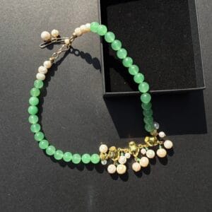 ყელსაბამი ქვევრებით - "საჩუქარი"