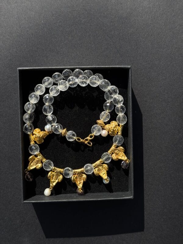 ყელსაბამი - "საჩუქარი"