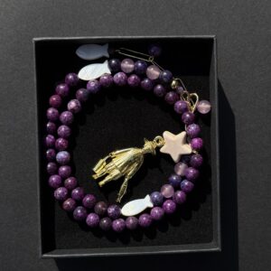 ყელსაბამი, მეთევზე - "საჩუქარი"