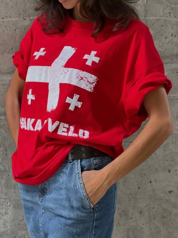 მაისური "საქართველო", წითელი - "SIMPLICITY • სიმფლისითი"