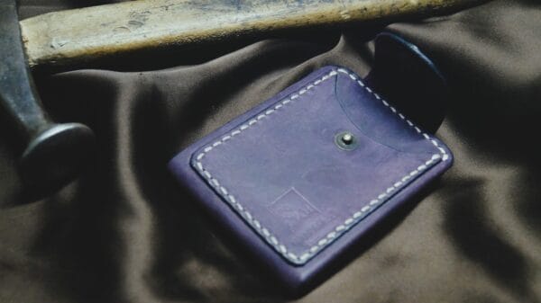 ტყავის საფულე, იისფერი - "SOI • სოი"