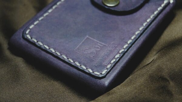 ტყავის საფულე, იისფერი - "SOI • სოი"