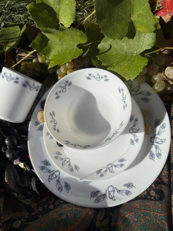 თეფში ღვინის თემატიკით, პატარა - "ნეგო • NEGO"