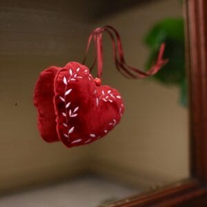 დეკორი, გული - "ketevan karchava • ქეთევან ქარჩავა"