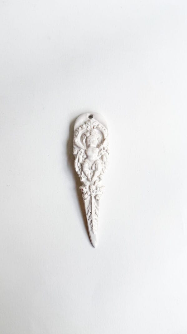 ნაძვის ხის სათამაშო, თეთრი ანგელოზი - "Fey Ceramic Studio • ფეი კერამიკ სტუდიო"