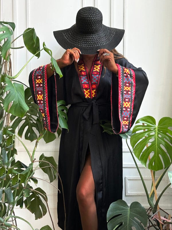 კიმონო ხევსურული პერანგის ორნამენტით - "13 ვარ • I'm 13"