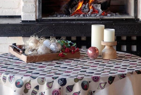 სუფრა, "ნაძვის ხის სათამაშოები" - "ბამბა • Bamba"