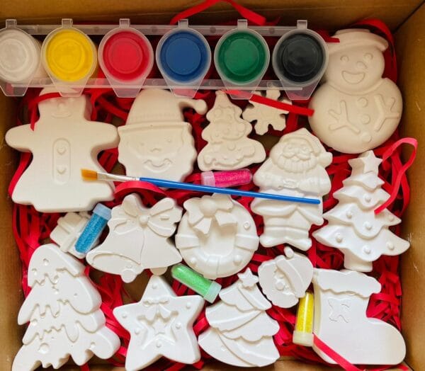 თაბაშირის გასაფერადებელი ფიგურების ნაკრები - "ჯადოსნური ყუთი"