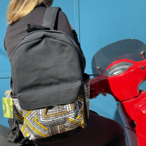 ზურგჩანთა, შავი, ფერადი ტილოთი - "დედიკო"