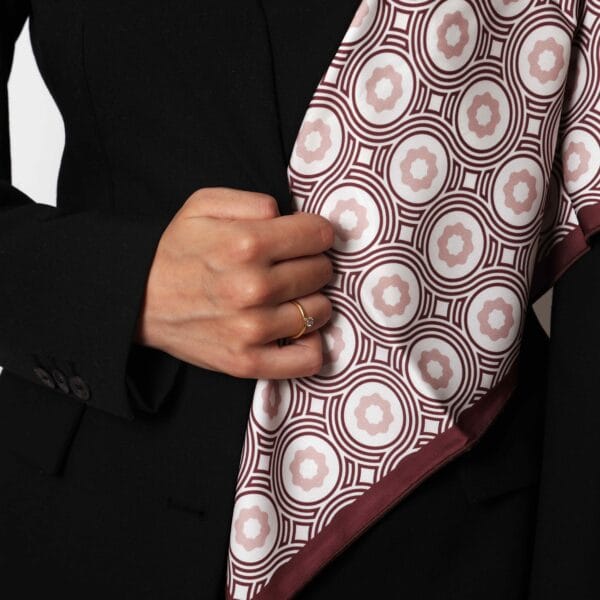 შარფი "მარტვილი" - "დარი • Dari"