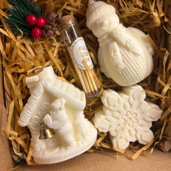 სანთლების საახალწლო ნაკრები - "მოლდი"