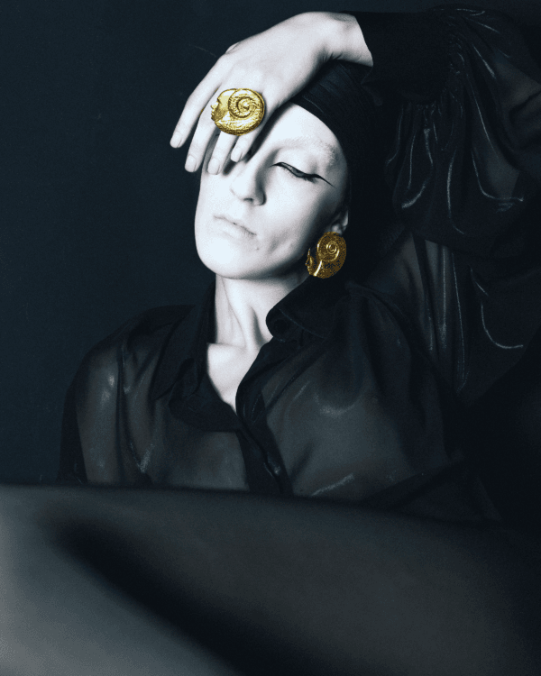 ბეჭედი “THE SNAIL“ - NINO SEPO