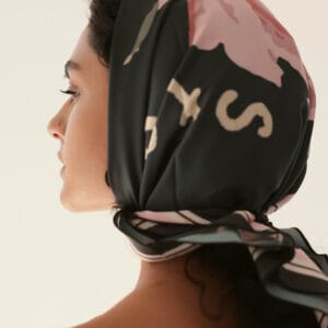 შარფი, "Petals hold the story" - "Ketevanne's • ქეთევანეს"