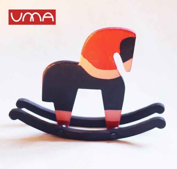 საქანელა ცხენი - "უმა • UMA"