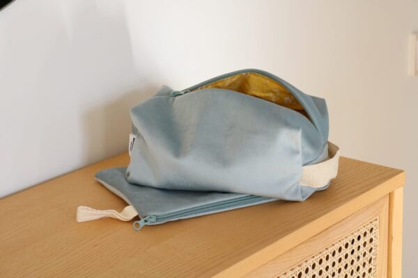 კოსმეტიკის ჩანთების ნაკრები, ცისფერი - "Ketevanne's • ქეთევანეს"