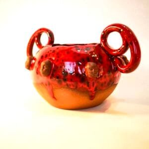 ლარნაკი წითელი სახეებით - "ფოთფოთი • Potpot"