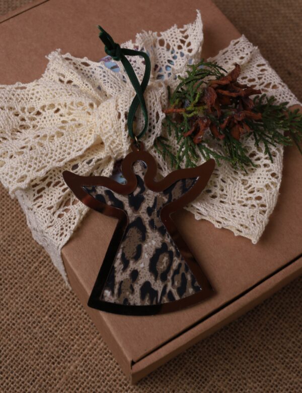 ნაძვის ხის სათამაშო, ანგელოზი - "უსული • Usuli"