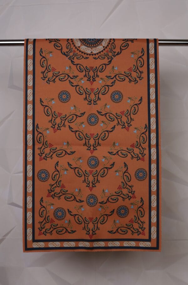 რანერი - "Tamari's Scarves • თამარის შარფები"