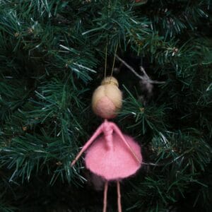 ნაძვის ხის სათამაშო, ვარდისფერი ბალერინა - "Sofi's Felt Art"