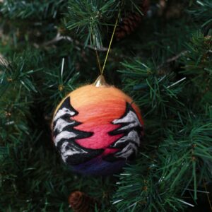 ნაძვის ხის სათამაშო - "Sofi's Felt Art"