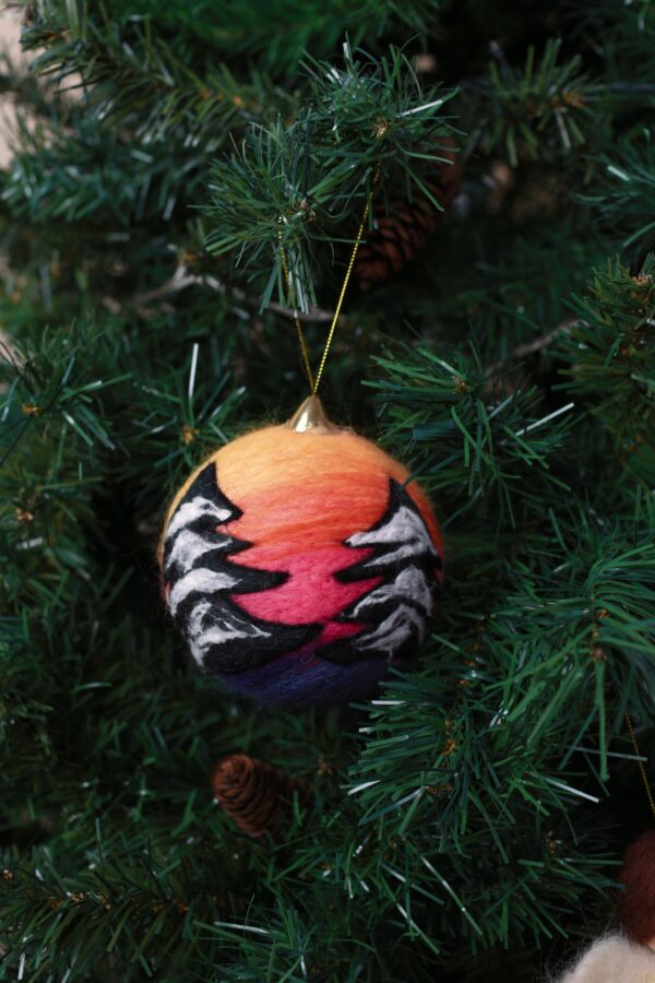 ნაძვის ხის სათამაშო - "Sofi's Felt Art"