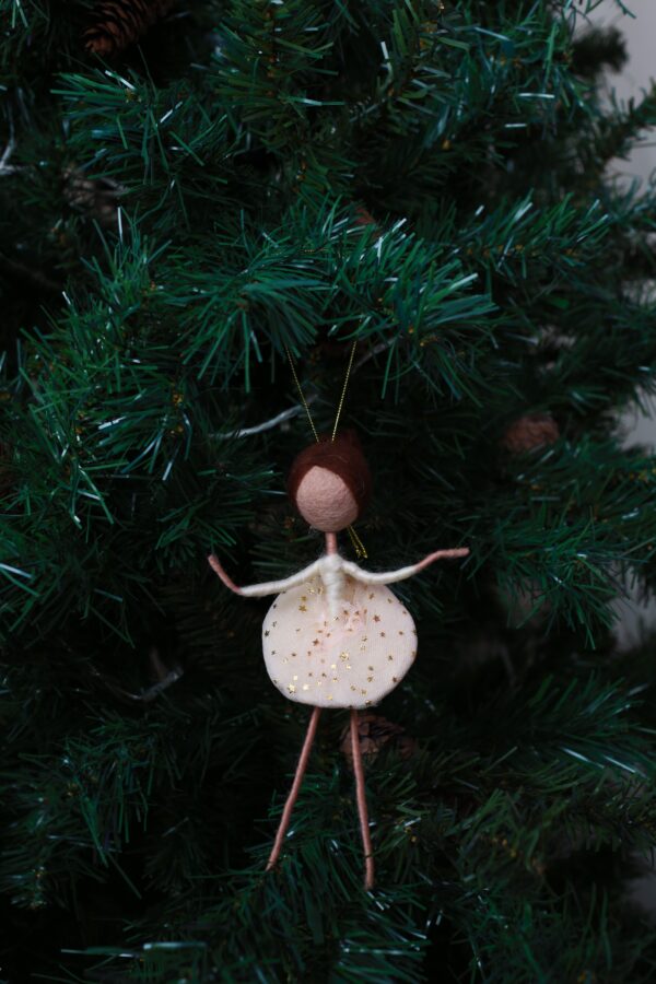 ნაძვის ხის სათამაშო, ბალერინა - "Sofi's Felt Art"