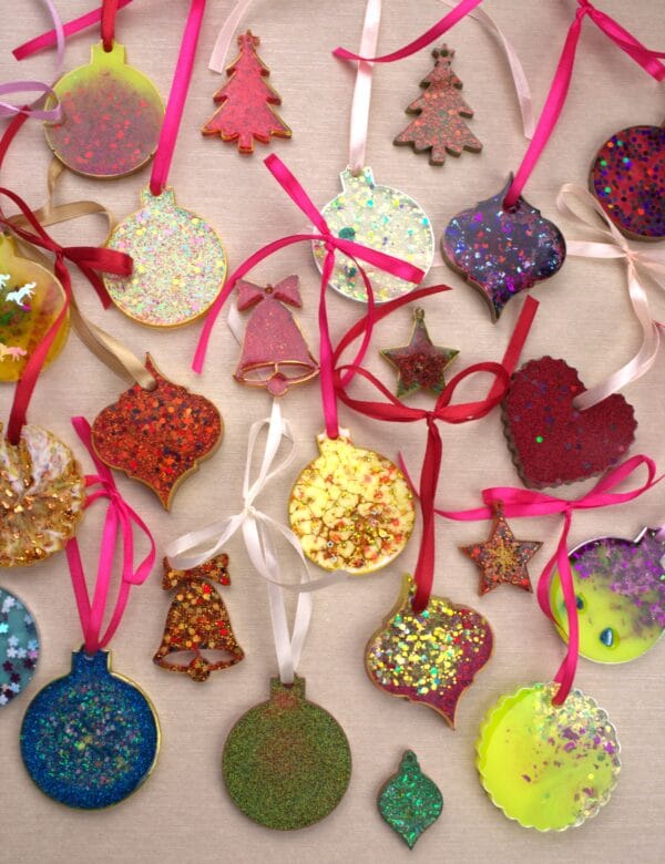 ნაძვის ხის სათამაშო, მრგვალი - "BO EPOXY • ბო ეპოქსი"