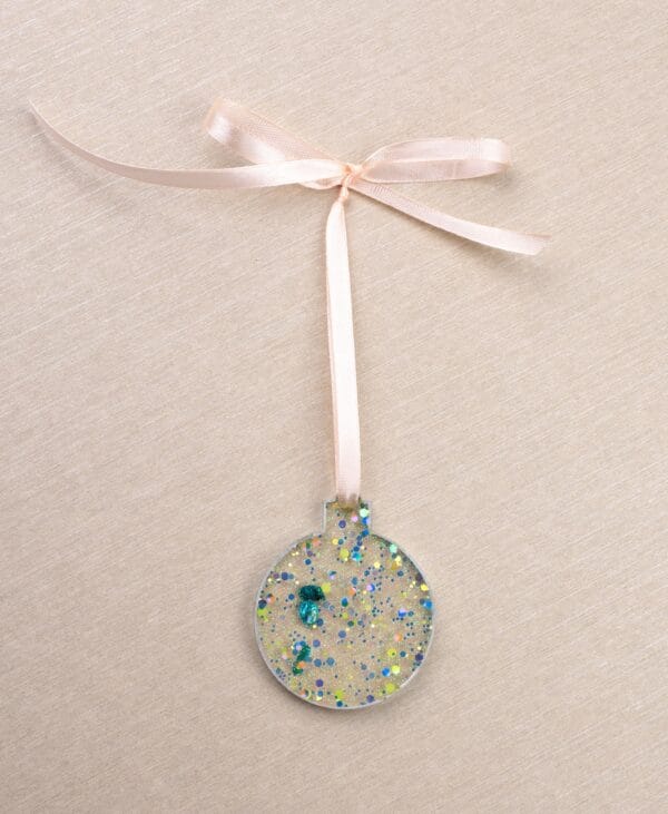 ნაძვის ხის სათამაშო, მრგვალი - "BO EPOXY • ბო ეპოქსი"