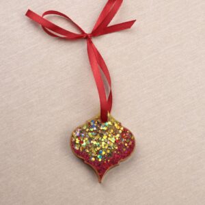 ნაძვის ხის სათამაშო - "BO EPOXY • ბო ეპოქსი"