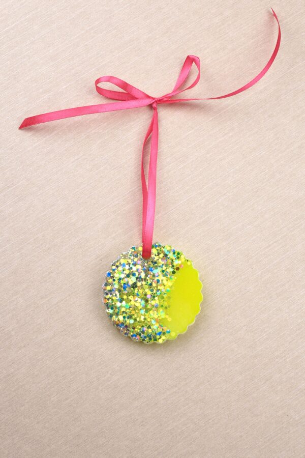 ნაძვის ხის სათამაშო, მრგვალი - "BO EPOXY • ბო ეპოქსი"