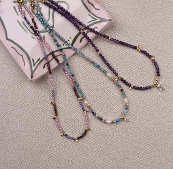 ყელსაბამი - "Marblue • მარბლუ"