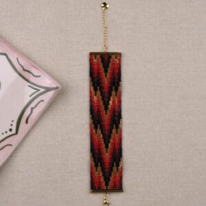 სამაჯური წითელი დეტალებით - "Marblue • მარბლუ"