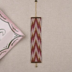 სამაჯური ვარდისფერი დეტალებით - "Marblue • მარბლუ"