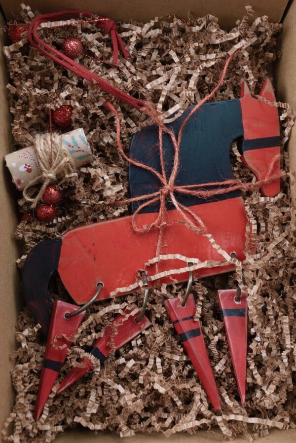 დასაკიდი ცხენი - "უმა • UMA"