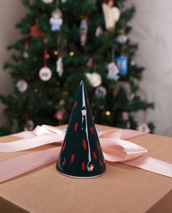 ნაძვის ხე - "ჰიკიტორე კერამიკსი • Hikitore Ceramics"