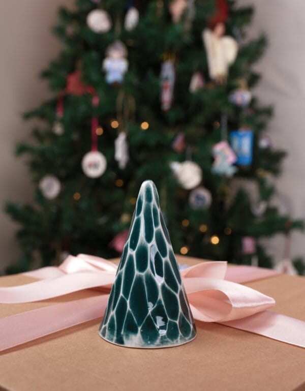 ნაძვის ხე - "ჰიკიტორე კერამიკსი • Hikitore Ceramics"