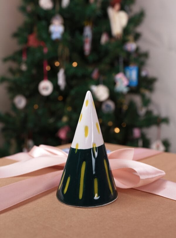 ნაძვის ხე - "ჰიკიტორე კერამიკსი • Hikitore Ceramics"